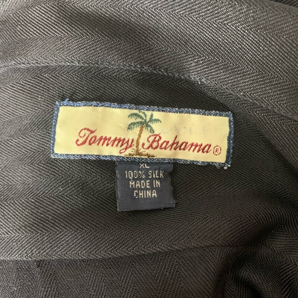 Tommy Bahama Silk Camp Shirt Mermaid Sink or Swim - Picture 5 of 5